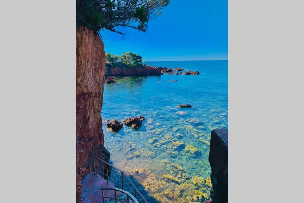 Antheor - Vue Exceptionnelle - Refait A Neuf 4 Couchages Apartment Saint-Raphael  Luaran gambar