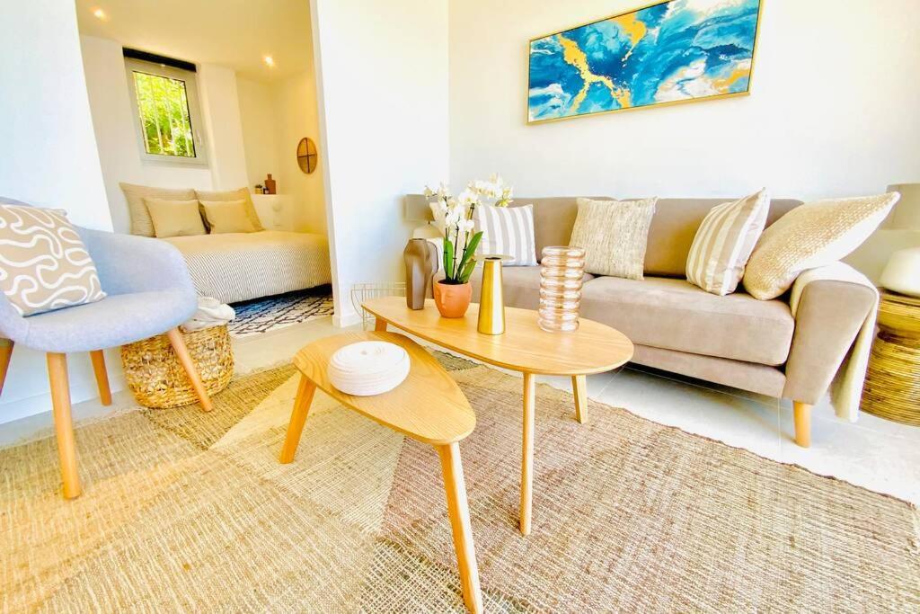 Antheor - Vue Exceptionnelle - Refait A Neuf 4 Couchages Apartment Saint-Raphael  Luaran gambar